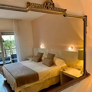 Maison R Boutique 2*, Reggio Calabria Italy